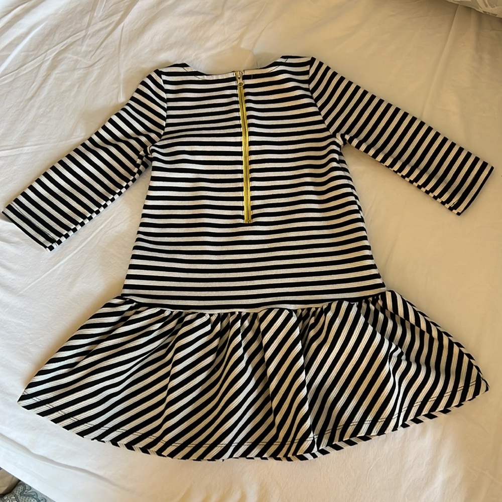 FabKids size M black and white dress with yellow zipper